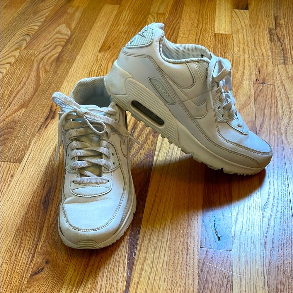 Nike White Air Max Youth 5